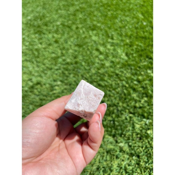 Pink Amethyst Tower - Picture 7 of 8